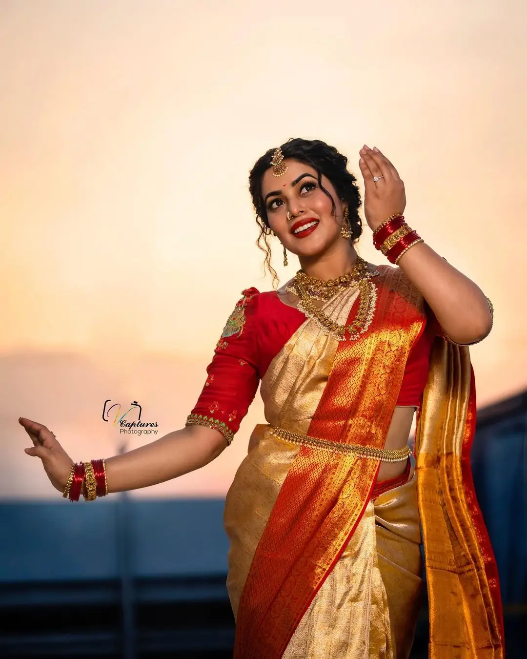 Malayalam Girl Shamna Kasim In Beautiful Jewellery Orange Saree